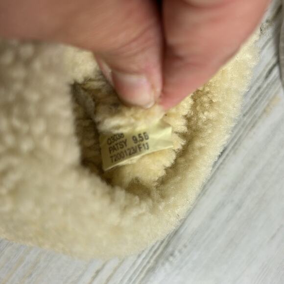 Coach Women’s 9.5 Patsy Chestnut Suede Fleece Heel Designer Ankle Boots - Picture 8 of 8